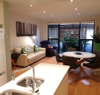 The Artisan - 3BR House In The City - Accommodation Directory