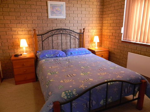 The Beach House - Accommodation Directory 3