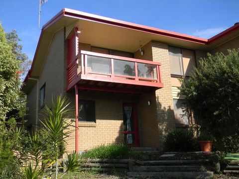 The Beach House - Accommodation Directory 0
