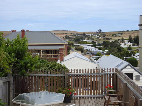 Ellie\'s Cottages - Accommodation Directory 5