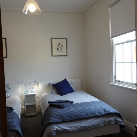 Patersonia Cottage - Accommodation Directory 9