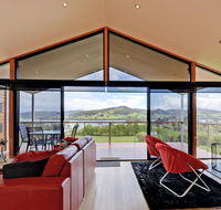 Moon River - Accommodation Directory