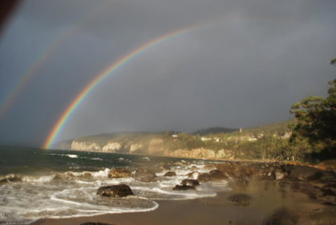 Beachside Taroona With Spa - Accommodation Directory 25