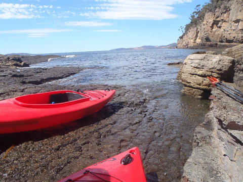 Beachside Taroona With Spa - Accommodation Directory 23