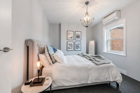 City Retreat Hobart - Accommodation Directory 1