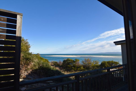 The Strand ~ On The Edge Of The Beach - Accommodation Directory 15