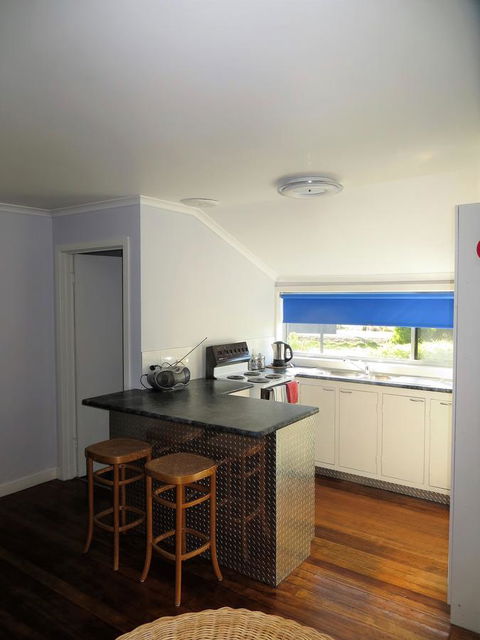 Orford Prosser Holiday Units - Accommodation Directory 18