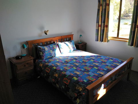 Orford Prosser Holiday Units - Accommodation Directory 17