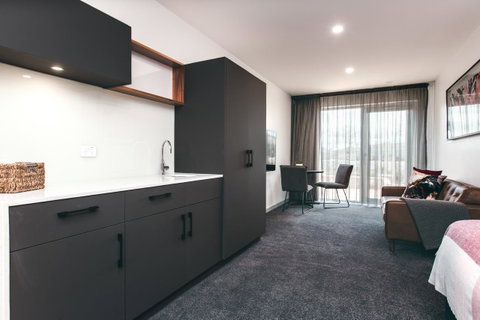 Maylands Lodge - Accommodation Directory 39