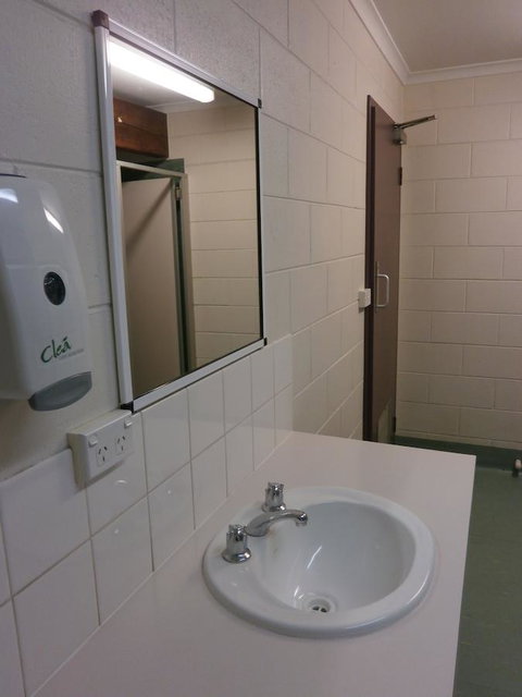 Launceston Backpackers - Accommodation Directory 10