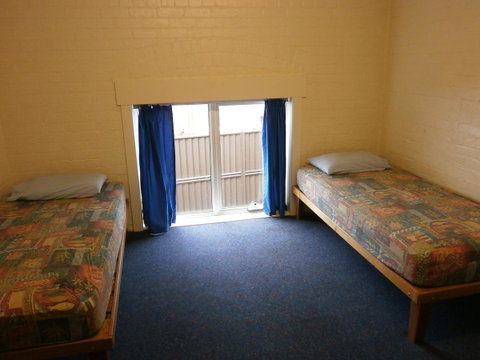 Launceston Backpackers - Accommodation Directory 15