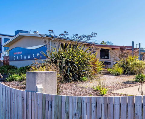 Hawley Beach Escape - Accommodation Directory 21