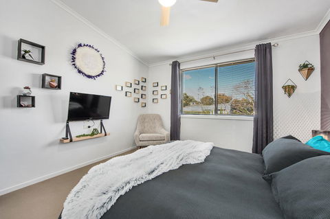 Hawley Beach Escape - Accommodation Directory 6