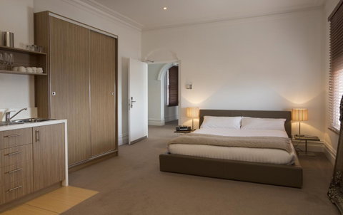 Ikon Hotel - Accommodation Directory 11