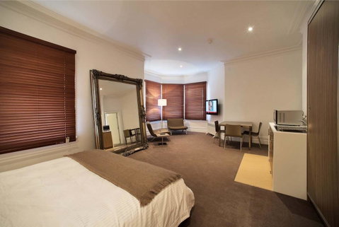 Ikon Hotel - Accommodation Directory 19
