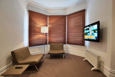 Ikon Hotel - Accommodation Directory 20