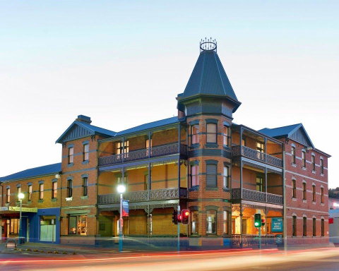 Ikon Hotel - Accommodation Directory 3