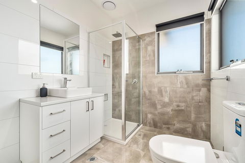 Rosewater Townhouses Dromana - Accommodation Directory 19