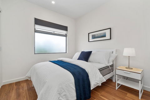 Rosewater Townhouses Dromana - Accommodation Directory 3