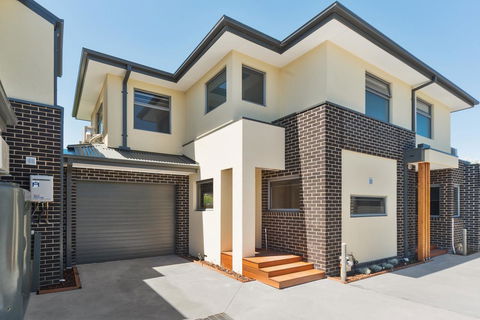 Rosewater Townhouses Dromana - Accommodation Directory 15
