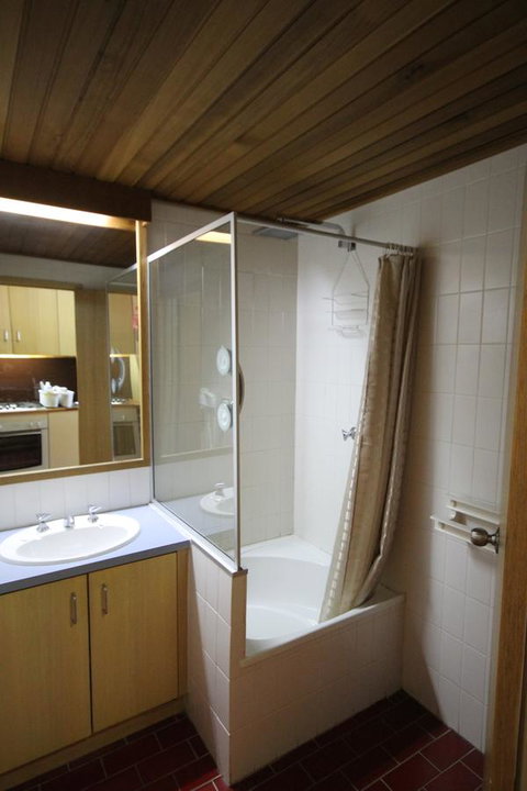 Arlberg Hotham - Accommodation Directory 2