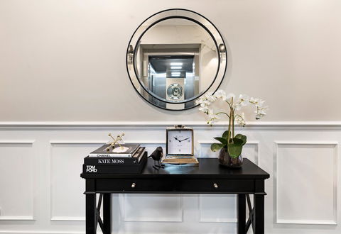 Manhattan Apartments - Notting Hill - Accommodation Directory 11