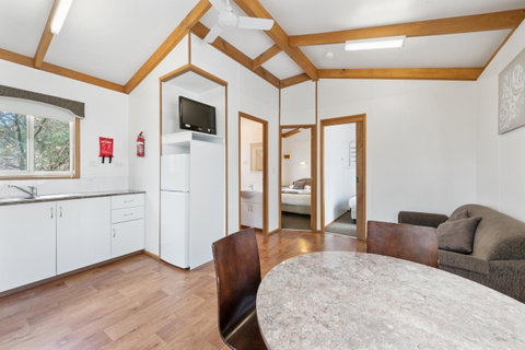 High Country Holiday Park - Accommodation Directory 23