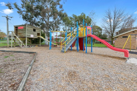 High Country Holiday Park - Accommodation Directory 32