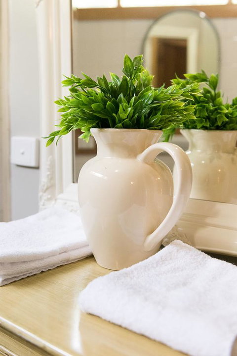 Avalon House - Accommodation Directory 34
