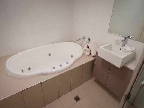 Great Ocean Road Resort - Accommodation Directory 22
