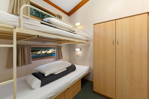 Bright Riverside Holiday Park - Accommodation Directory 18