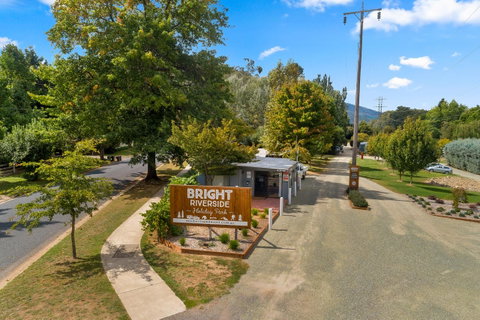 Bright Riverside Holiday Park - Accommodation Directory 2