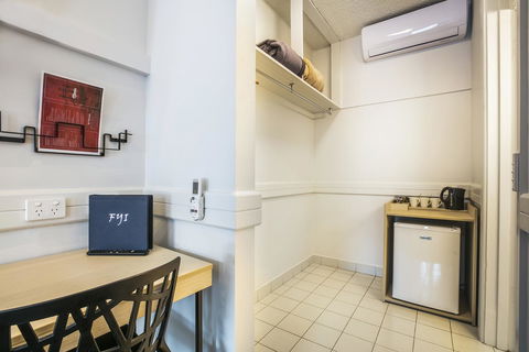 Nightcap At Matthew Flinders Hotel - Accommodation Directory 13