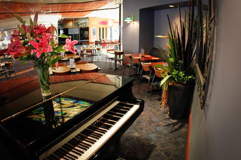 Nightcap At Matthew Flinders Hotel - Accommodation Directory 8