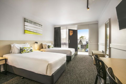 Nightcap At Matthew Flinders Hotel - Accommodation Directory 17