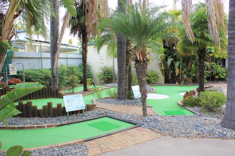 Swan Hill Resort - Accommodation Directory 4