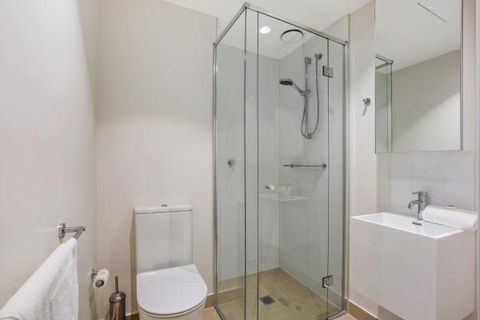 Experience Platinum Hotel Apartments - Accommodation Directory 22