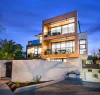 Manhattan Apartments - Caulfield North - Accommodation Directory