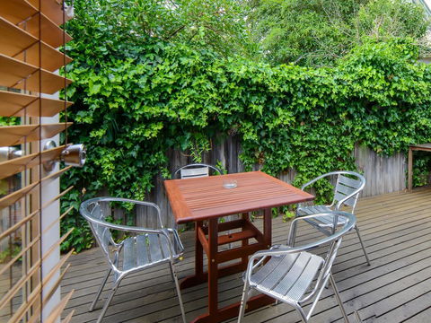 Boutique Stays Sandyside- Sandringham Villa Units - Accommodation Directory 10