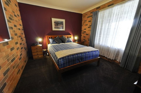 Greenvale Holiday Units - Accommodation Directory 8
