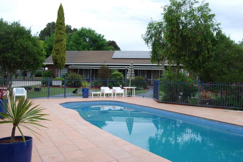 Greenvale Holiday Units - Accommodation Directory 6