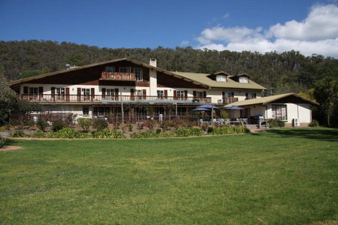 Bright Chalet - Accommodation Directory 0
