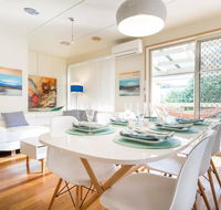 Nautique Beach House - Accommodation Directory