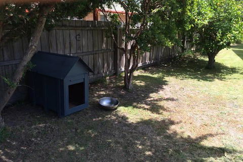 Jacaranda House - Accommodation Directory 9