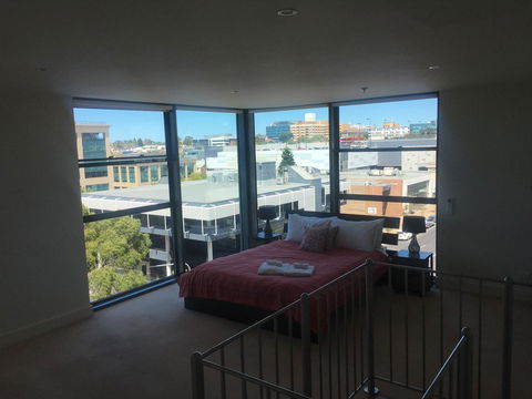 Geelong Waterfront Penthouse Apartment - Accommodation Directory 12