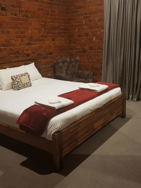 Sublime Spa Apartments - Accommodation Directory 14