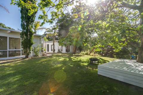 Oasis On Grange - Accommodation Directory 12