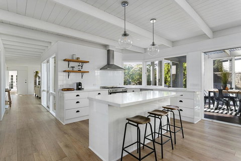 Oasis On Grange - Accommodation Directory 2