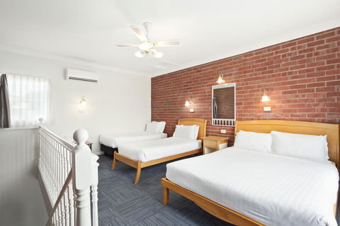 The International Motel Apollo Bay - Accommodation Directory 26