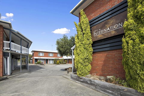 The International Motel Apollo Bay - Accommodation Directory 3